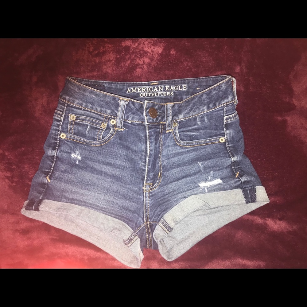 Jean shorts with rips